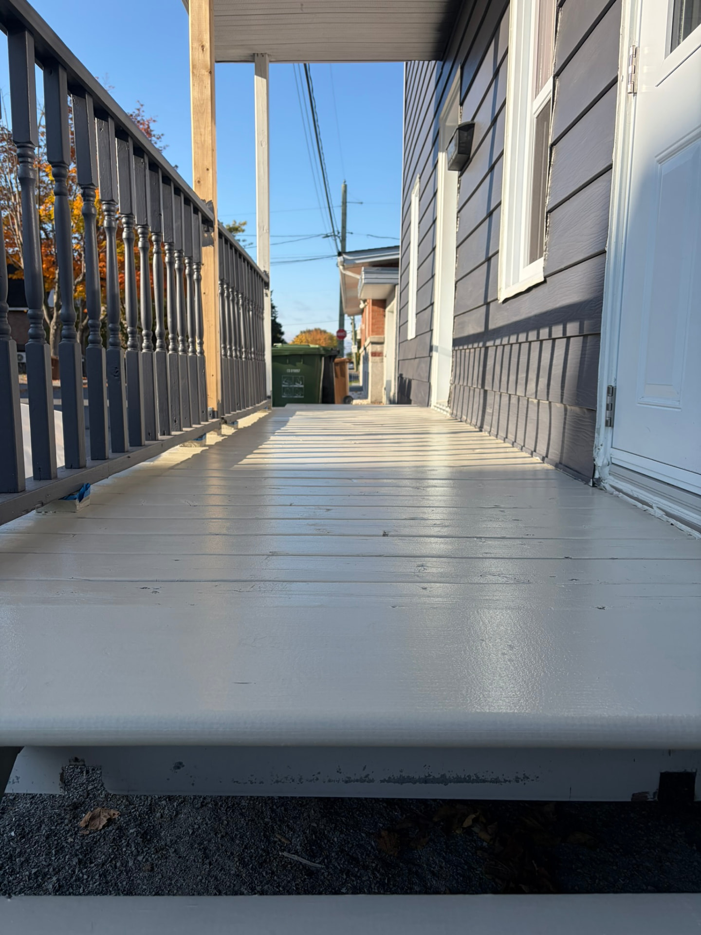 Réalisation terminée — Teinture de patios