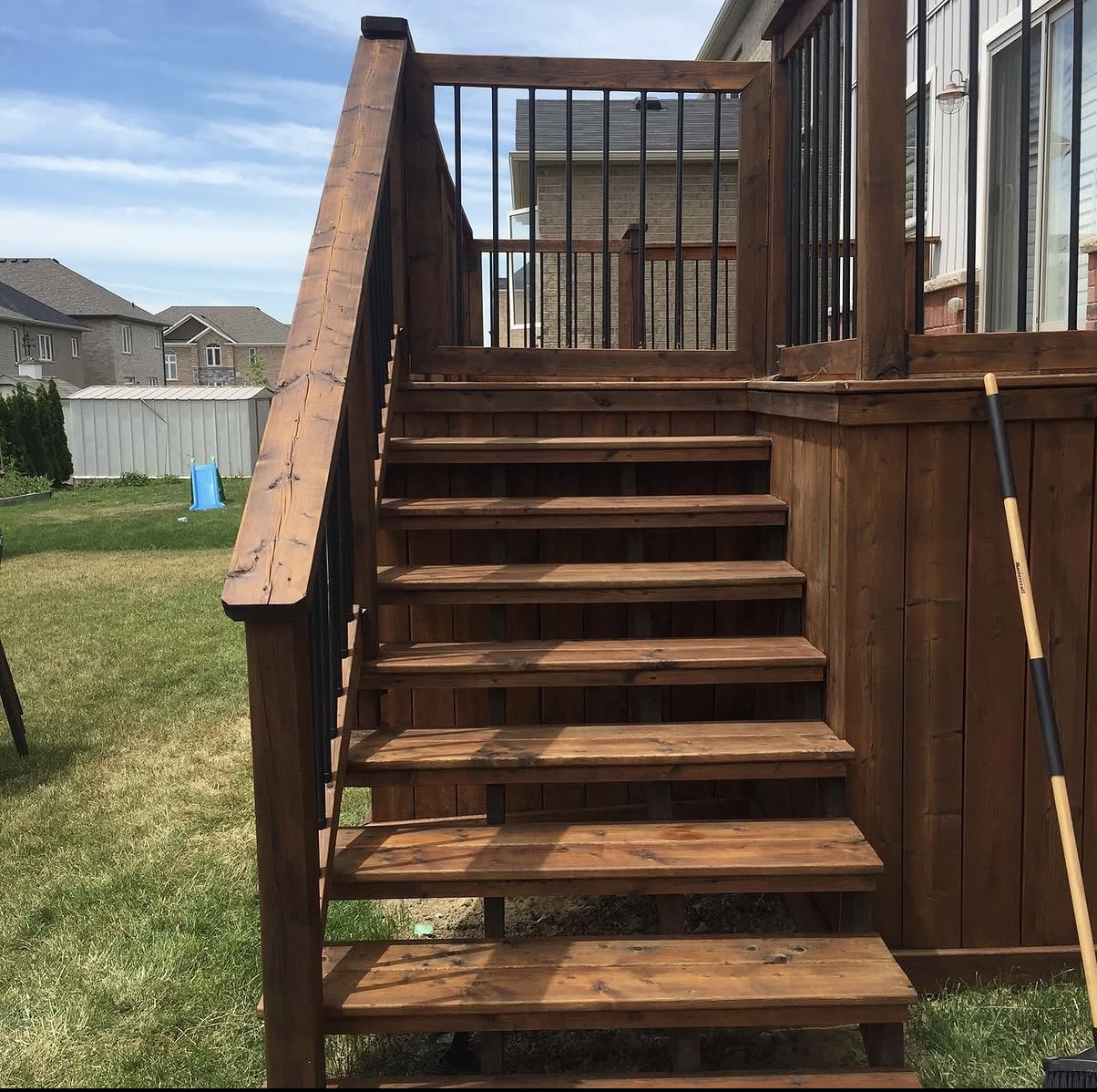Réalisation terminée — Teinture de patios