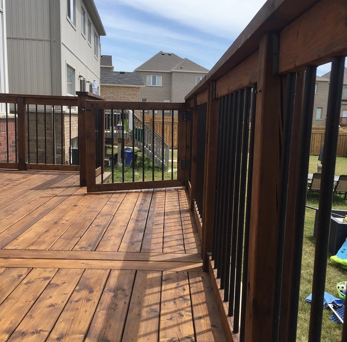 Réalisation terminée — Teinture de patios